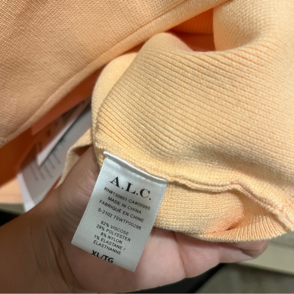 A.L.C. Winnie Knit Crop Top, NWT - Picture 6 of 9